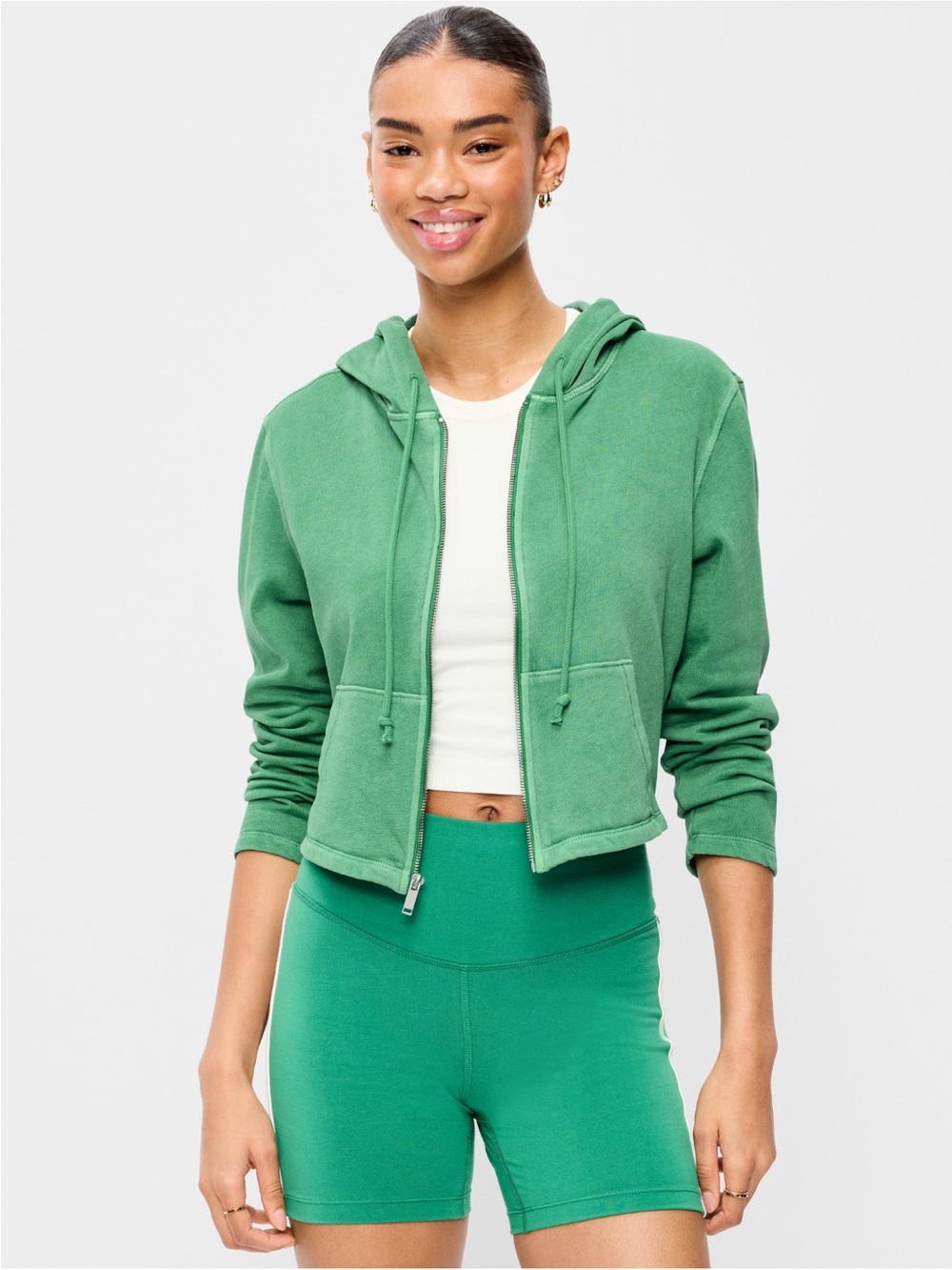 Old Navy Shrunken Cropped Zip Hoodie
Sweatshirt - Size L